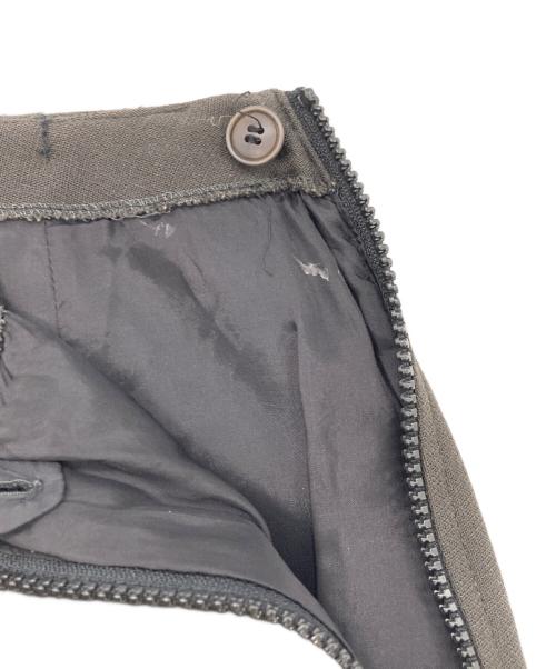 EMPORIO ARMANI（エンポリオ アルマーニ）EMPORIO ARMANI (エンポリオ アルマーニ) サイドジップミニスカート グレー サイズ:SIZE 42の古着・服飾アイテム