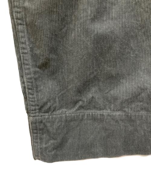 MHL（エムエイチエル）MHL (エムエイチエル) DRY COTTON NEEDLECORD PANTS グレー サイズ:SIZE 1の古着・服飾アイテム