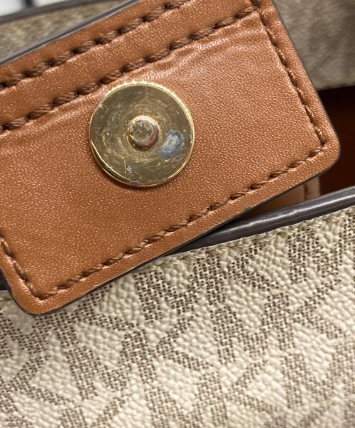 MICHAEL KORS（マイケル・コース）MICHAEL KORS (マイケル・コース) キンバリー スモールバケット ショルダーバッグの古着・服飾アイテム
