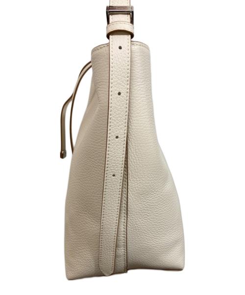 GIANNI CHIARINI（ジャンニ キアリーニ）GIANNI CHIARINI (ジャンニ キアリーニ) ショルダーバッグ アイボリーの古着・服飾アイテム