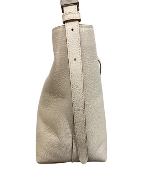 GIANNI CHIARINI（ジャンニ キアリーニ）GIANNI CHIARINI (ジャンニ キアリーニ) ショルダーバッグ アイボリーの古着・服飾アイテム