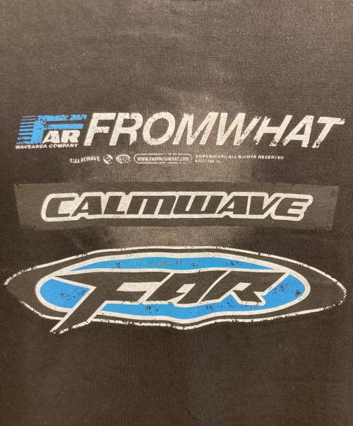 FAR FROM WHAT（ファーフロムワット）FAR FROM WHAT (ファーフロムワット) FAR WASHED  MULTI LOGO  LONG-SLEEVE ブラック サイズ:SIZE 2の古着・服飾アイテム