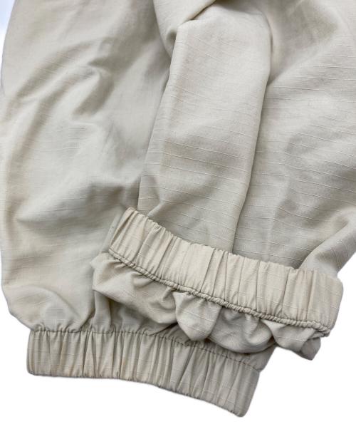 L.L.Bean（エルエルビーン）L.L.Bean (エルエルビーン) ナイロンジャケット ベージュ サイズ:SIZE Lの古着・服飾アイテム