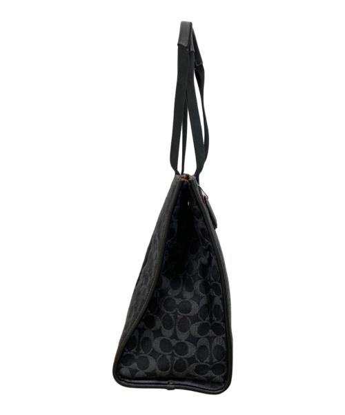 COACH（コーチ）COACH (コーチ) ブラック ラージ スミス トート・シグネチャー デニム ブラックの古着・服飾アイテム