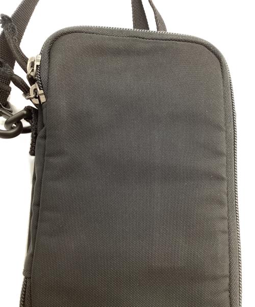 BALENCIAGA（バレンシアガ）BALENCIAGA (バレンシアガ) EXPLORER CROSSBODY POUCH/クロスボディバッグ ブラックの古着・服飾アイテム
