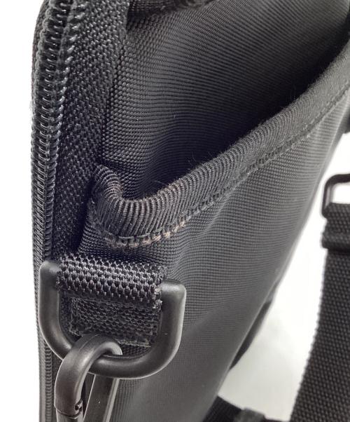 BALENCIAGA（バレンシアガ）BALENCIAGA (バレンシアガ) EXPLORER CROSSBODY POUCH/クロスボディバッグ ブラックの古着・服飾アイテム