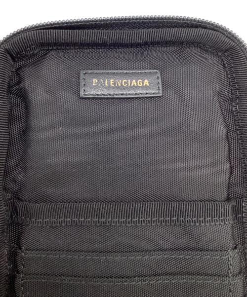 BALENCIAGA（バレンシアガ）BALENCIAGA (バレンシアガ) EXPLORER CROSSBODY POUCH/クロスボディバッグ ブラックの古着・服飾アイテム