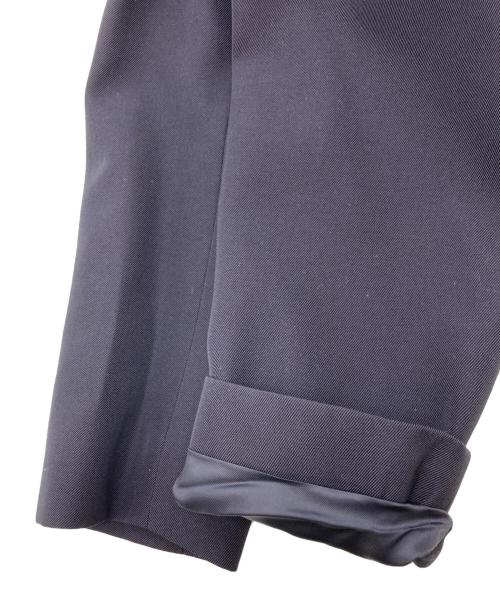 ALEXANDER McQUEEN（アレキサンダーマックイーン）ALEXANDER McQUEEN (アレキサンダーマックイーン) クロップドブレザージャケット ネイビー サイズ:SIZE 38の古着・服飾アイテム