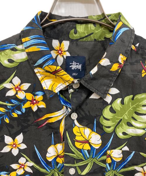 stussy（ステューシー）stussy (ステューシー) ボタニカル半袖シャツ ブラック サイズ:SIZE Lの古着・服飾アイテム
