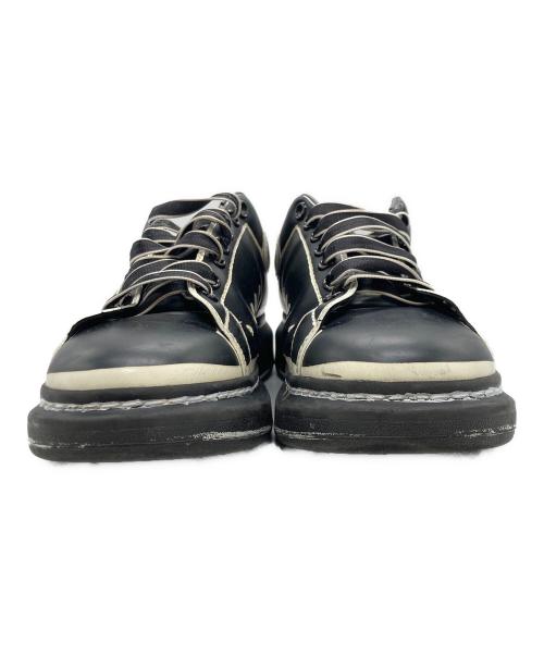ALEXANDER McQUEEN（アレキサンダーマックイーン）ALEXANDER McQUEEN (アレキサンダーマックイーン) ペイントデザインスニーカー ブラック サイズ:42の古着・服飾アイテム