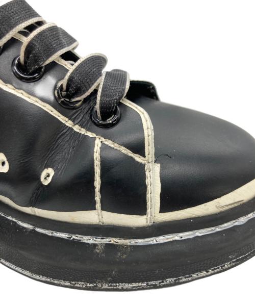 ALEXANDER McQUEEN（アレキサンダーマックイーン）ALEXANDER McQUEEN (アレキサンダーマックイーン) ペイントデザインスニーカー ブラック サイズ:42の古着・服飾アイテム