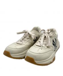 MLB（エムエルビー）の古着「Chunky Runner Basic Yankees」｜ベージュ×ネイビー