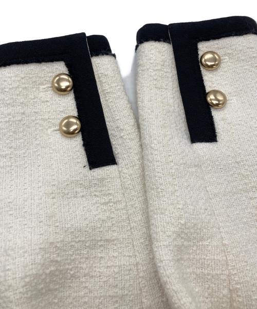 allureville（アルアバイル）allureville (アルアバイル) スクエアツイードクルージャケット アイボリー サイズ:SIZE 1の古着・服飾アイテム