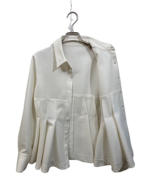 Noble（ノーブル）Noble (ノーブル) フロントタックヘムフレアーシャツブラウス ホワイト サイズ:	SIZE Freeの古着・服飾アイテム