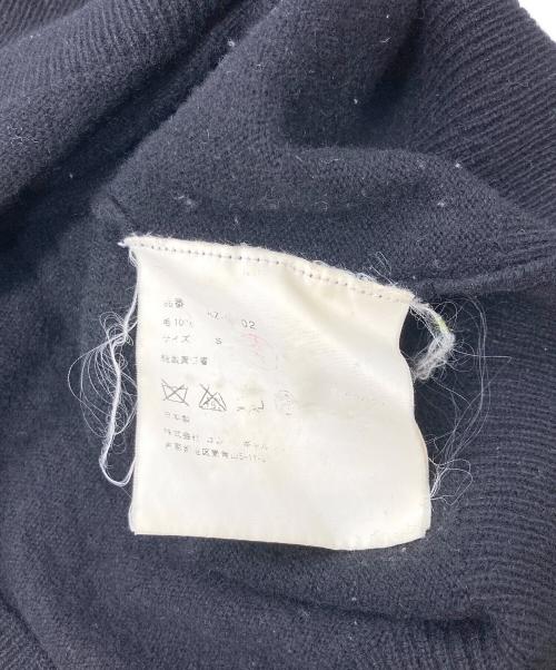 PLAY COMME des GARCONS（プレイコムデギャルソン）PLAY COMME des GARCONS (プレイコムデギャルソン) Vネックニット ブラック サイズ:Sの古着・服飾アイテム