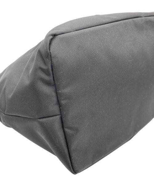 BLUE LABEL CRESTBRIDGE（ブルーレーベルクレストブリッジ）BLUE LABEL CRESTBRIDGE (ブルーレーベルクレストブリッジ) ハンドバッグ ブラックの古着・服飾アイテム