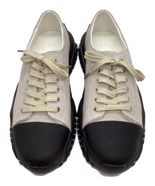 mb（エムビー）mb (エムビー) ハイエンドクラッシックダッドスニーカー グレー サイズ:Lの古着・服飾アイテム