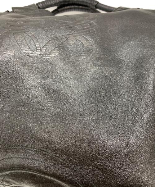 LOEWE（ロエベ）LOEWE (ロエベ) ナッパアイレレザーハンドバッグ ブラックの古着・服飾アイテム