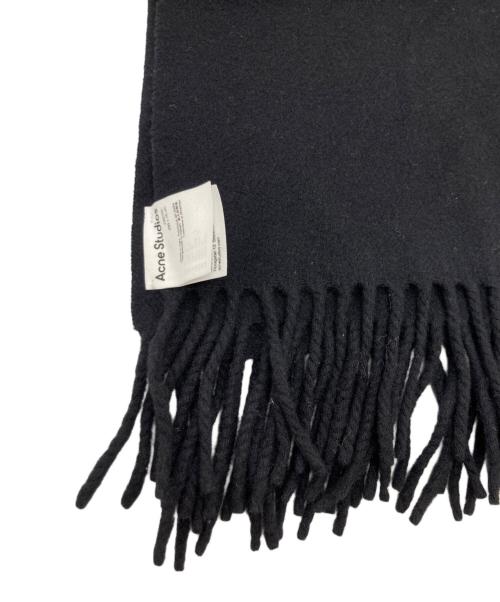 Acne studios（アクネ ストゥディオス）ACNE STUDIOS (アクネ ストゥディオス) フリンジウールスカーフ ブラックの古着・服飾アイテム