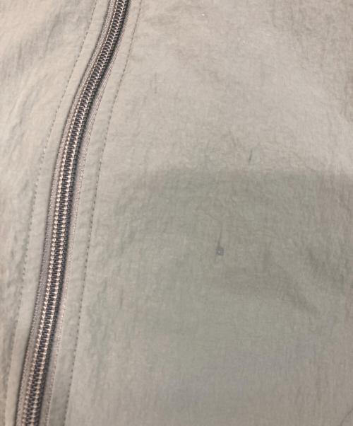 FRED PERRY（フレッドペリー）FRED PERRY (フレッドペリー) Seam Detail Shell Jacket カーキ サイズ:SIZE Mの古着・服飾アイテム