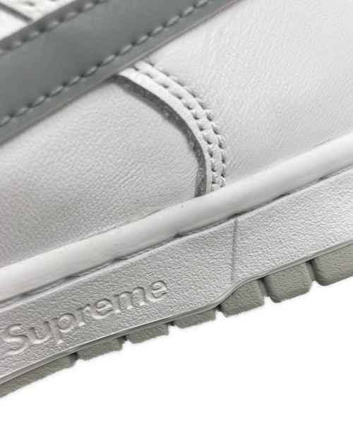 NIKE（ナイキ）NIKE (ナイキ) SUPREME (シュプリーム) SB Dunk Low White/Metallic Silve サイズ:25.5㎝の古着・服飾アイテム