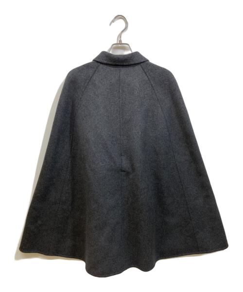 UNITED ARROWS（ユナイテッドアローズ）UNITED ARROWS (ユナイテッドアローズ) リバー ケープ コート グレー サイズ:38の古着・服飾アイテム