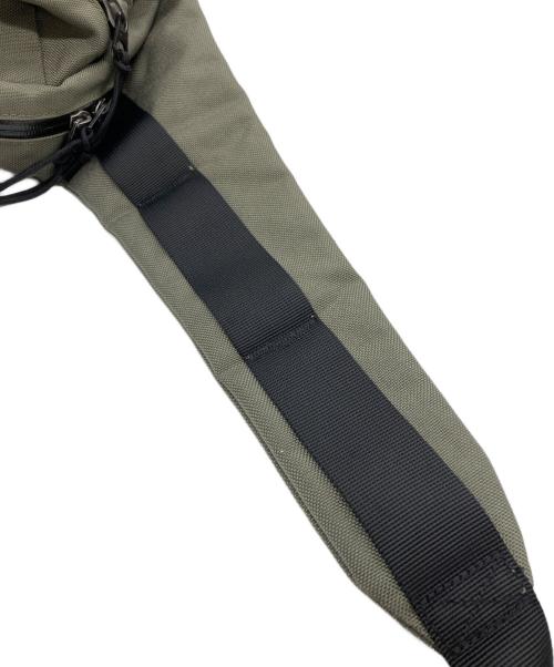 DIESEL（ディーゼル）DIESEL (ディーゼル) コーデュラナイロン ボディバッグ オリーブの古着・服飾アイテム