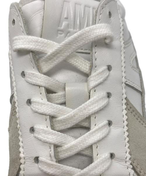 AMI PARIS（アミ パリス）AMI PARIS (アミ パリス) ジャーマントレーナー ホワイト サイズ:41の古着・服飾アイテム