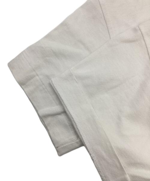 PLAY COMME des GARCONS（プレイコムデギャルソン）PLAY COMME des GARCONS (プレイコムデギャルソン) ハートロゴTシャツ ホワイト サイズ:Mの古着・服飾アイテム
