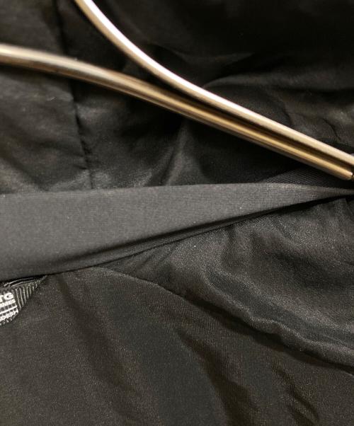 ARC'TERYX（アークテリクス）ARC'TERYX (アークテリクス) ATOM AR HOODY ブラック サイズ:XLの古着・服飾アイテム