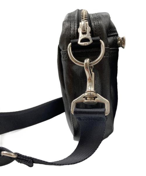 PORTER（ポーター）PORTER (ポーター) コーティングショルダーバッグ ブラックの古着・服飾アイテム