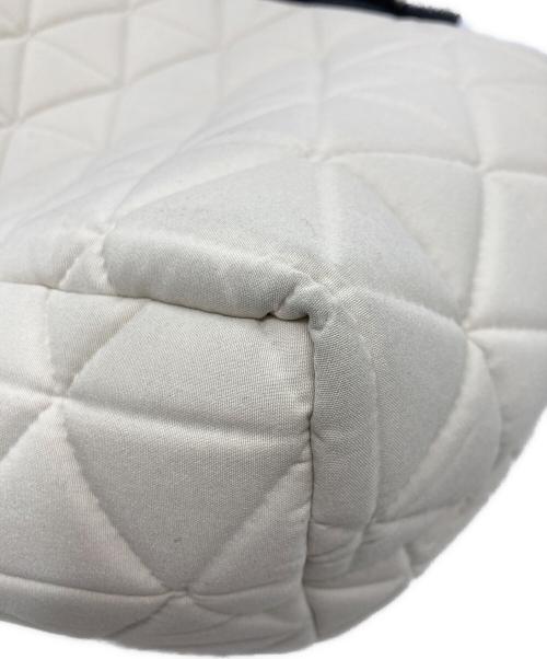 THE NORTH FACE（ザ ノース フェイス）THE NORTH FACE (ザ ノース フェイス) ジオフェイスボックストート アイボリーの古着・服飾アイテム