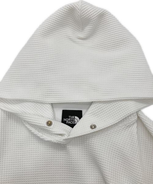 THE NORTH FACE（ザ ノース フェイス）THE NORTH FACE (ザ ノース フェイス) ENRIDE WAFFLE HOODIE ホワイト サイズ:Lの古着・服飾アイテム