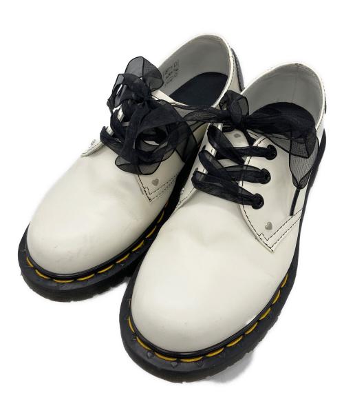 Dr.Martens（ドクターマーチン）Dr.Martens (ドクターマーチン) HEARTS 3 EYE SHOE ホワイト サイズ:SIZE UK 3の古着・服飾アイテム
