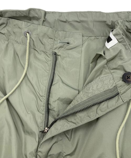 H BEAUTY&YOUTH（エイチ ビューティー&ユース）H BEAUTY&YOUTH (エイチ ビューティー&ユース) ナイロンカーゴパンツ 黄緑 サイズ:SIZE Sの古着・服飾アイテム