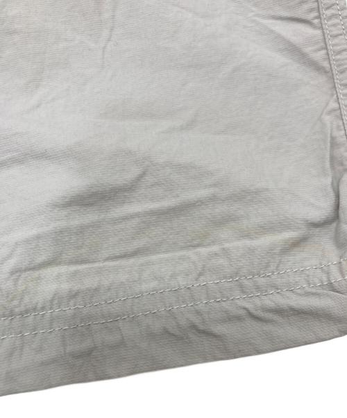 thisisneverthat（ディスイズネバーザット）thisisneverthat (ディスイズネバーザット) カーゴパンツ アイボリー サイズ:Mの古着・服飾アイテム