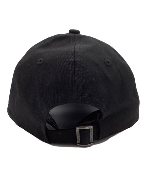 New Era（ニューエラ）New Era (ニューエラ) Saint Laurent Paris (サンローランパリ) ロゴ刺繍キャップ ブラックの古着・服飾アイテム