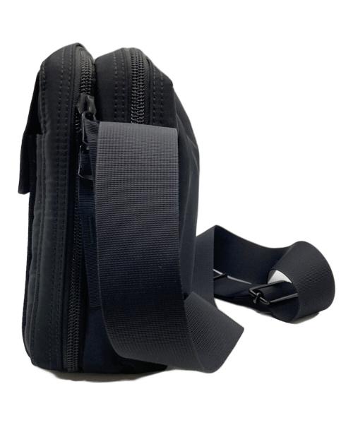 PORTER（ポーター）PORTER (ポーター) フラワーパターンショルダーバッグ ブラックの古着・服飾アイテム