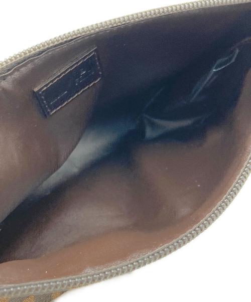 FENDI（フェンディ）FENDI (フェンディ) ズッカ柄ミニポーチ ブラウンの古着・服飾アイテム