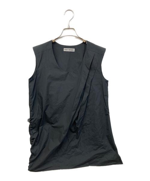 ISSEY MIYAKE（イッセイミヤケ）ISSEY MIYAKE (イッセイミヤケ) サイドギャザーノースリーブワンピース ブラック サイズ:SIZE 2の古着・服飾アイテム