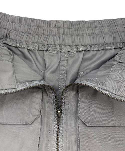 ANNA SUI（アナスイ）ANNA SUI (アナスイ) シャカ2ビッグポケットショートスカート グレー サイズ:	SIZE Mの古着・服飾アイテム