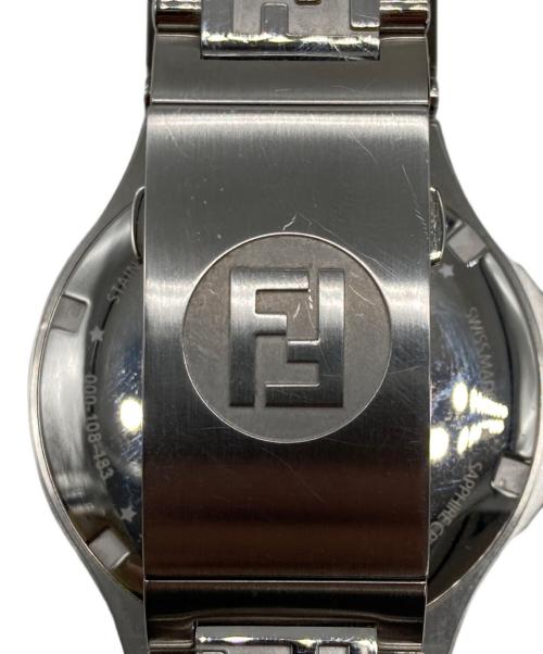 FENDI（フェンディ）FENDI (フェンディ) リストウォッチ シルバーの古着・服飾アイテム
