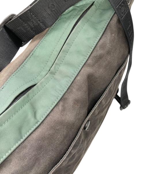 CHANEL（シャネル）CHANEL (シャネル) スポーツライン ココマーク ショルダーバッグ ブラック×グリーンの古着・服飾アイテム