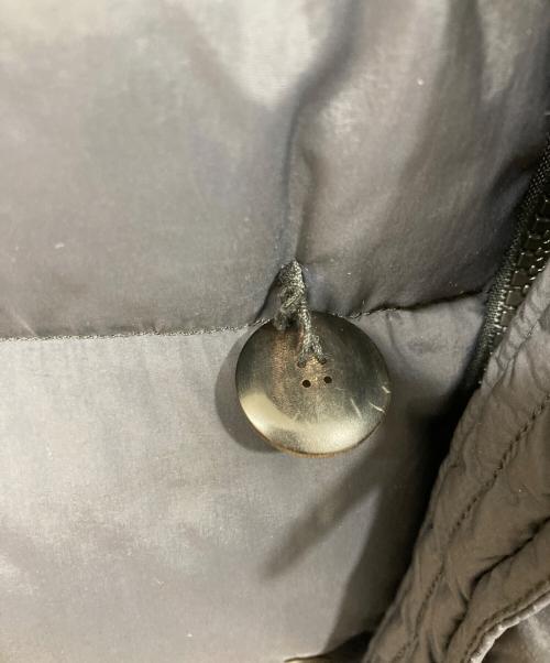 PEUTEREY（ピューテリー）PEUTEREY (ピューテリー) ダウンコート ネイビー サイズ:	SIZE Mの古着・服飾アイテム