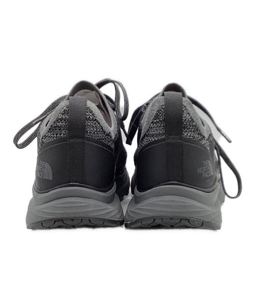 THE NORTH FACE（ザ ノース フェイス）THE NORTH FACE (ザ ノース フェイス) VECTIV ESCAPE グレー サイズ:SIZE 27.5cmの古着・服飾アイテム