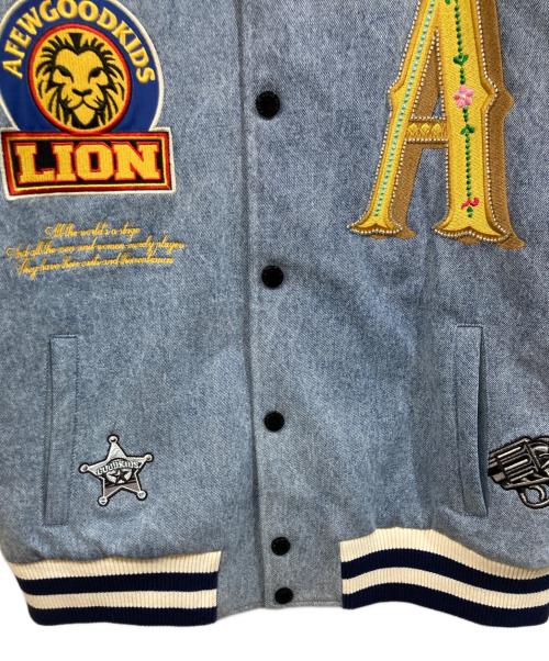 A FEW GOOD KIDS（アフューグッドキッズ）A FEW GOOD KIDS (アフューグッドキッズ) スタジャン ベージュ×ブルー サイズ:	SIZE Mの古着・服飾アイテム