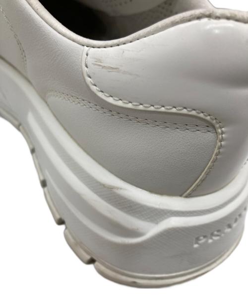 PRADA（プラダ）PRADA (プラダ) Prax 01 レザー スニーカー ホワイト サイズ:SIZE 36 1/2の古着・服飾アイテム