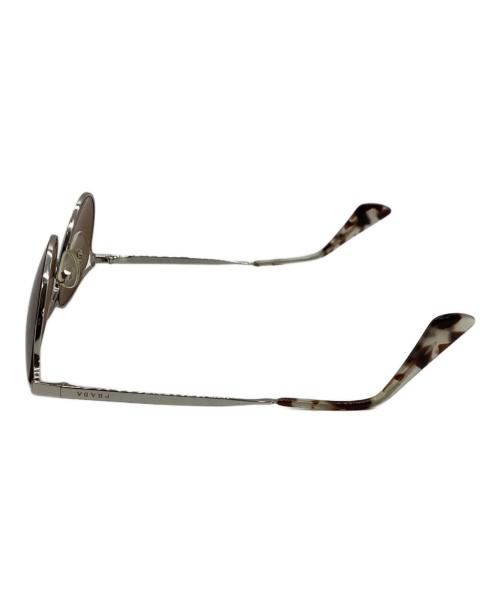 PRADA（プラダ）PRADA (プラダ) ラウンドキャットアイミラーサングラス サイズ:53□19-140の古着・服飾アイテム