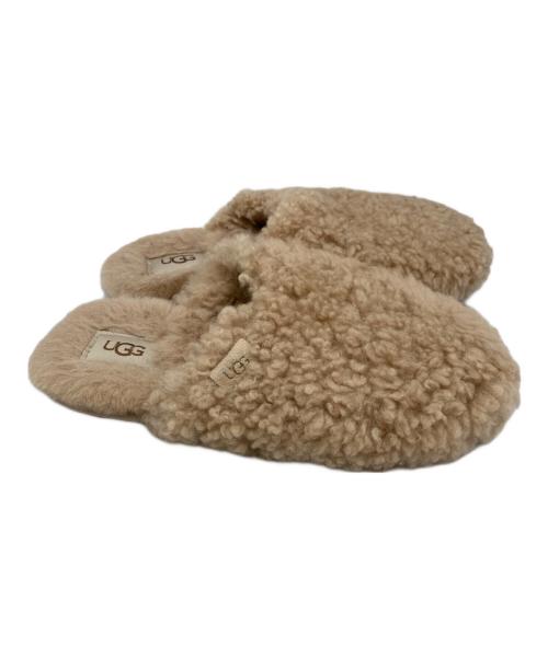 UGG（アグ）UGG (アグ) スリッパ マキシカーリースライド ベージュ サイズ:SIZE 23cmの古着・服飾アイテム