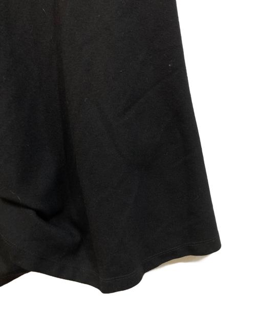 RED VALENTINO（レッドヴァレンティノ）RED VALENTINO (レッドヴァレンティノ) フレア半袖ワンピース ブラック サイズ:	SIZE Sの古着・服飾アイテム